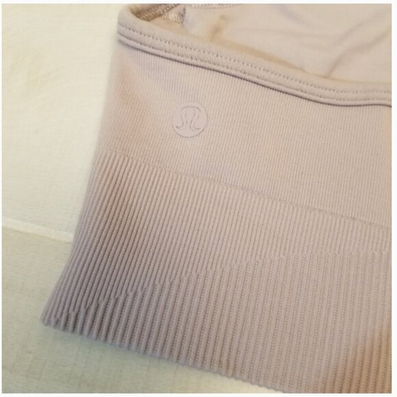 Lululemon Ebb to Street Bra II‎ Light Support Convertible Smoky Blush size 4 - Picture 5 of 6